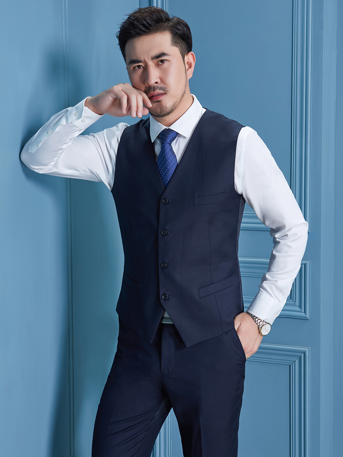 藏蓝色男士西服马甲定制.jpg